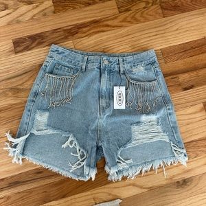 Distressed high waisted jeweled shorts size L